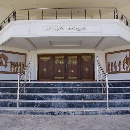 The Grand White Palace Hotel Mayiladuthurai Exterior foto