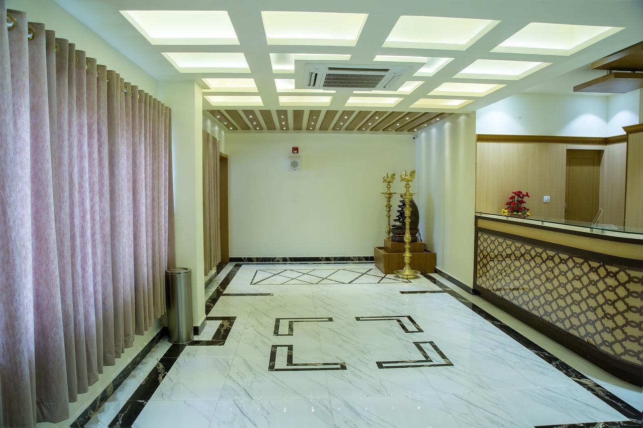 The Grand White Palace Hotel Mayiladuthurai Exterior foto