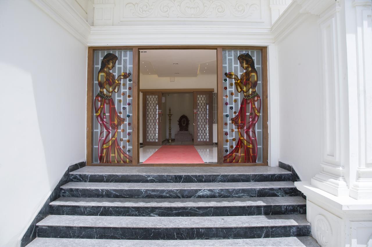The Grand White Palace Hotel Mayiladuthurai Exterior foto